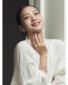 คิมโกอึน วาร์ป