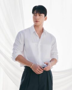 วีฮาจุน พระเอกหนุ่ม