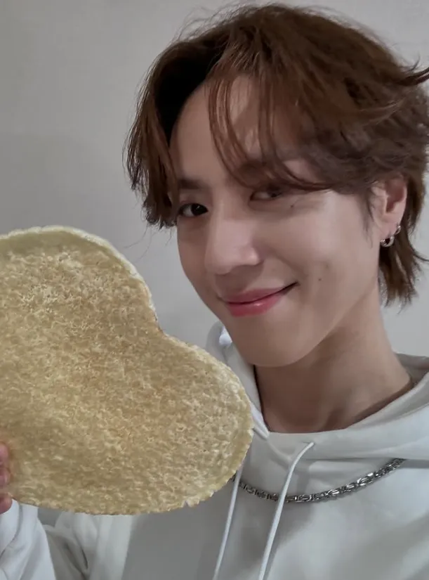 Kim Yugyeom นักร้อง นักเต้น นักแต่งเพลง