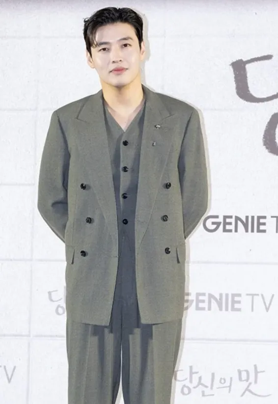 คังฮานึล Kang Ha Neul ประวัติ
