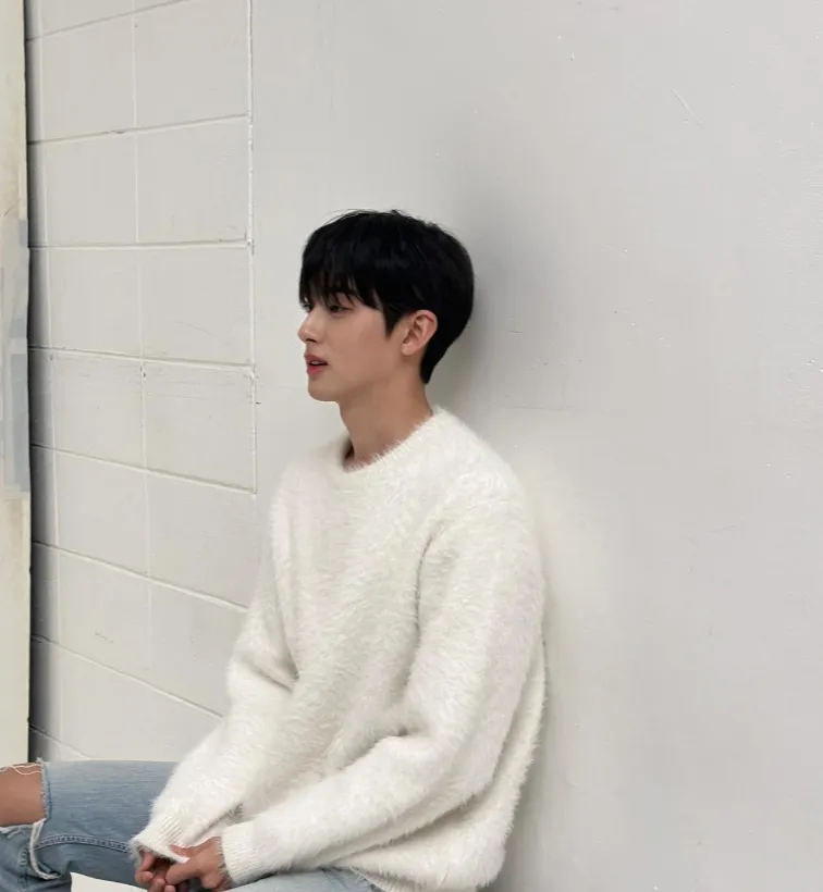 KIM MIN KYU 김민규