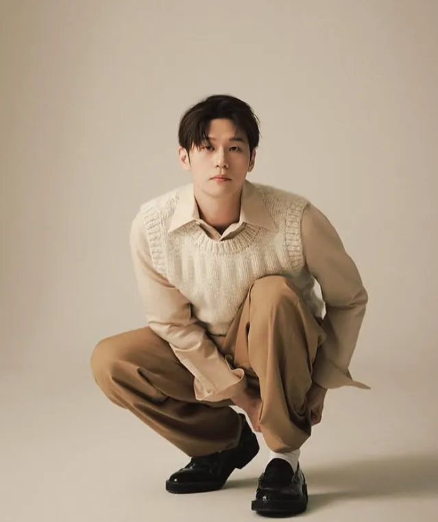 อีฮักจู Lee Hak Ju นักแสดง เกาหลี