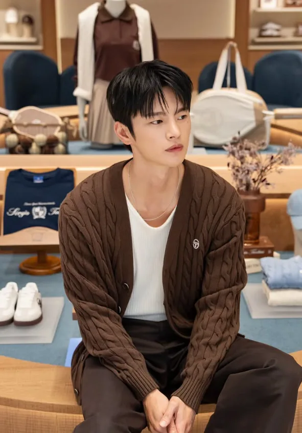 ซออินกุก Seo In Guk story j company